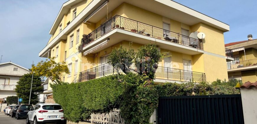 Mansarda via Cerrano 1, Centro, Montesilvano