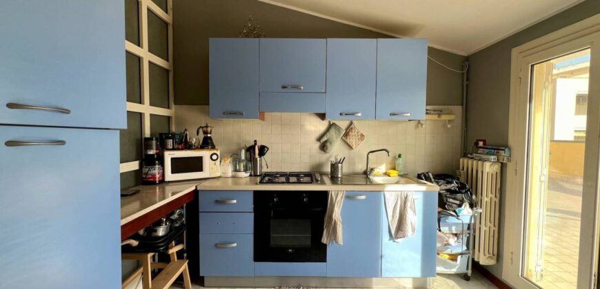 Mansarda via Cerrano 1, Centro, Montesilvano